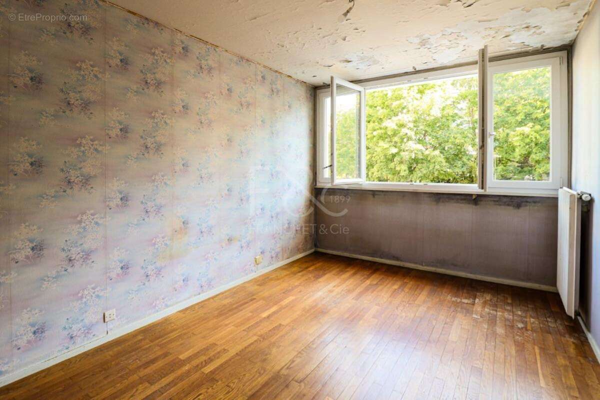 Appartement à SAINTE-FOY-LES-LYON