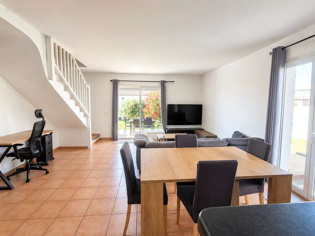 Appartement à COUDOUX