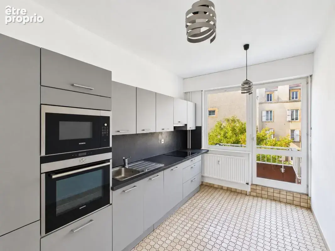 Metz centre - Appartement 97 m2 avec terrasse - photo 4