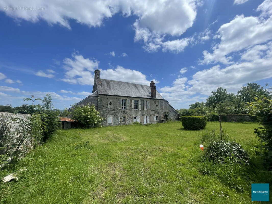 Maison à THURY-HARCOURT