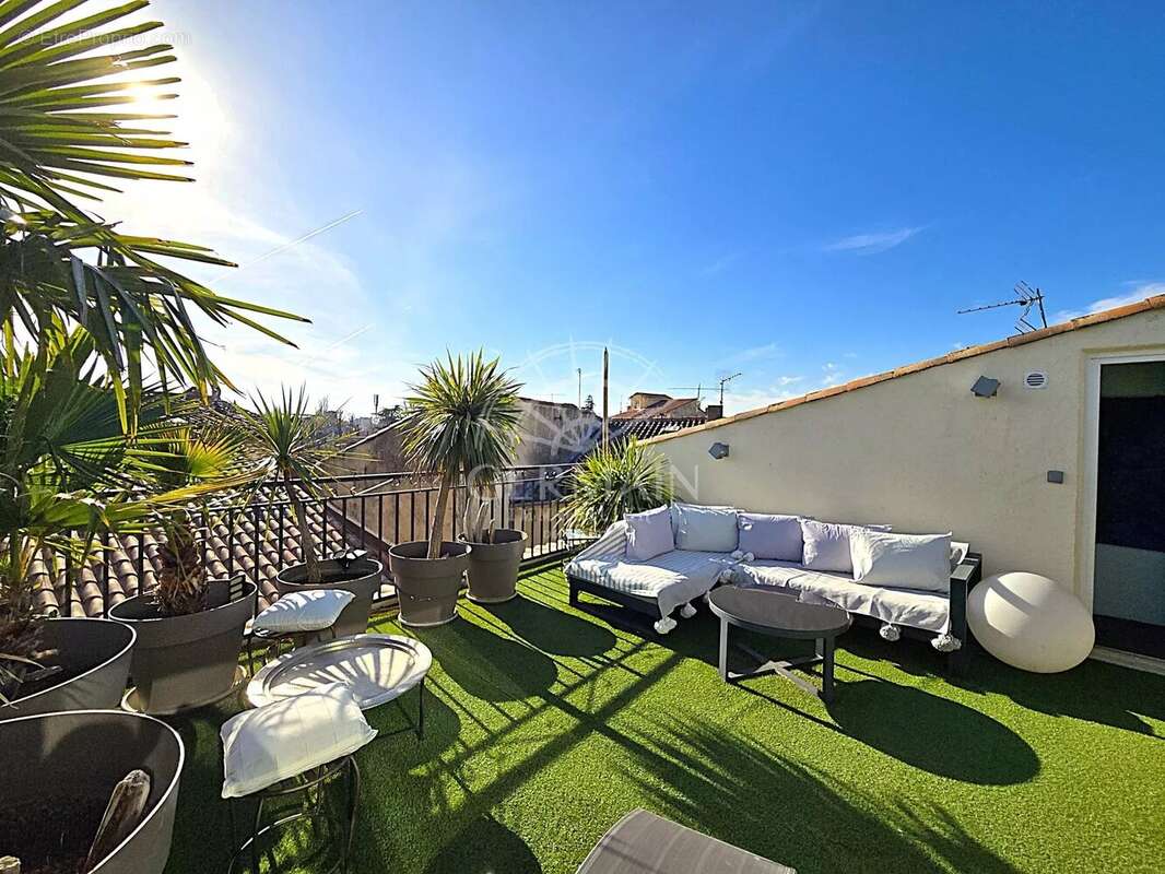 Maison à L&#039;ISLE-SUR-LA-SORGUE