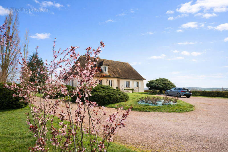 Maison à MONTCEAU-LES-MINES