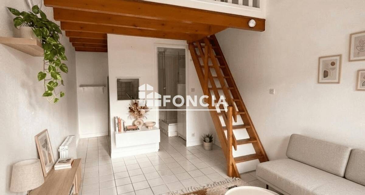 Appartement à MESCHERS-SUR-GIRONDE