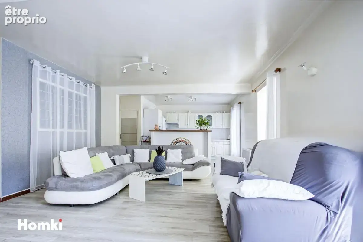 Maison Familiale T7 de 180 m² à Perpignan 66000 - photo 4