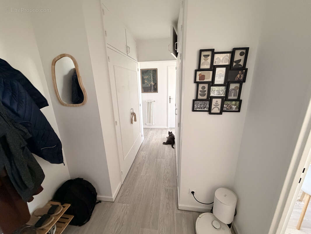 Appartement à ALLONNES