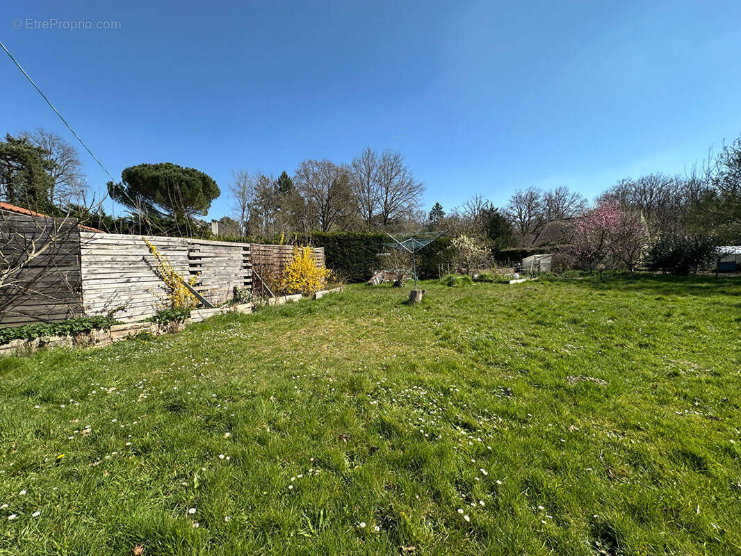 Maison à NOISY-SUR-ECOLE