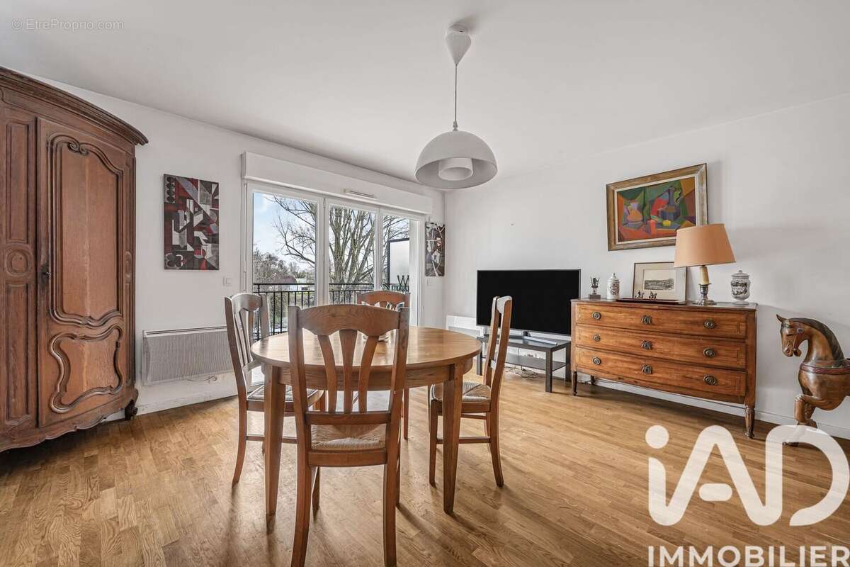 Photo 2 - Appartement à LE PORT-MARLY