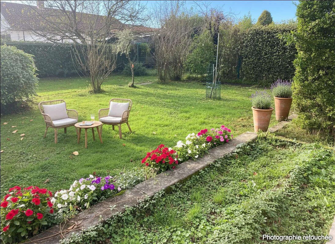 Maison à LE PASSAGE