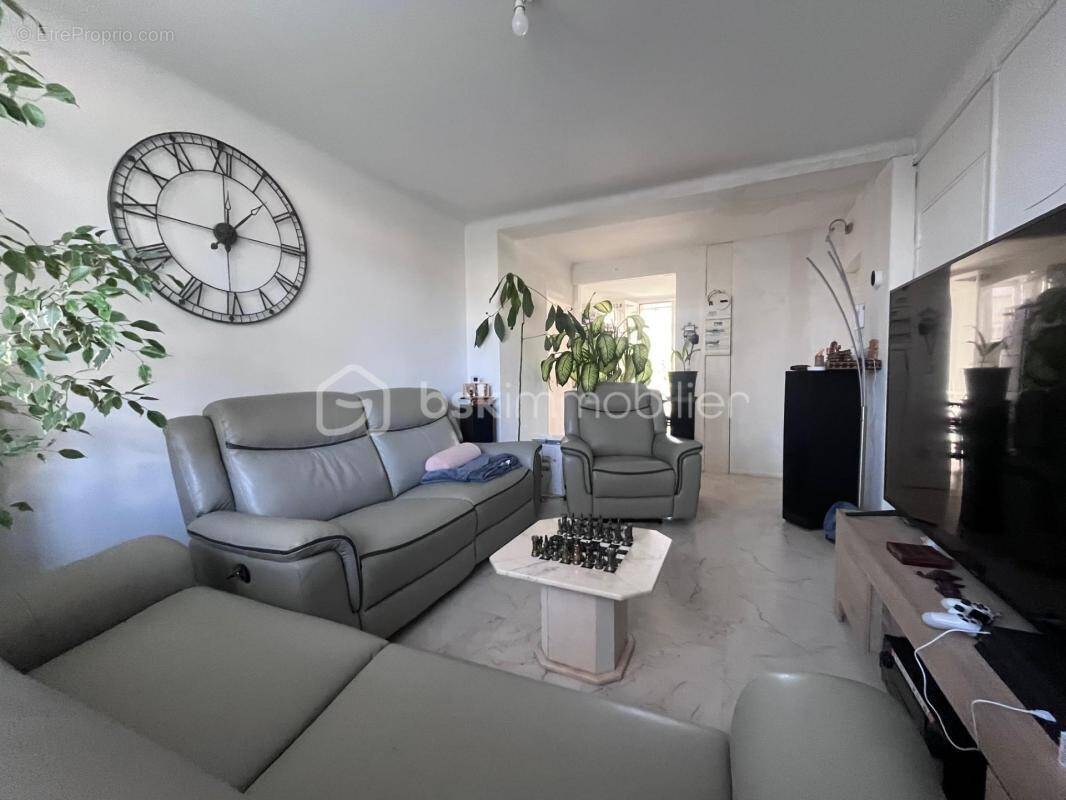 Appartement à BEZIERS