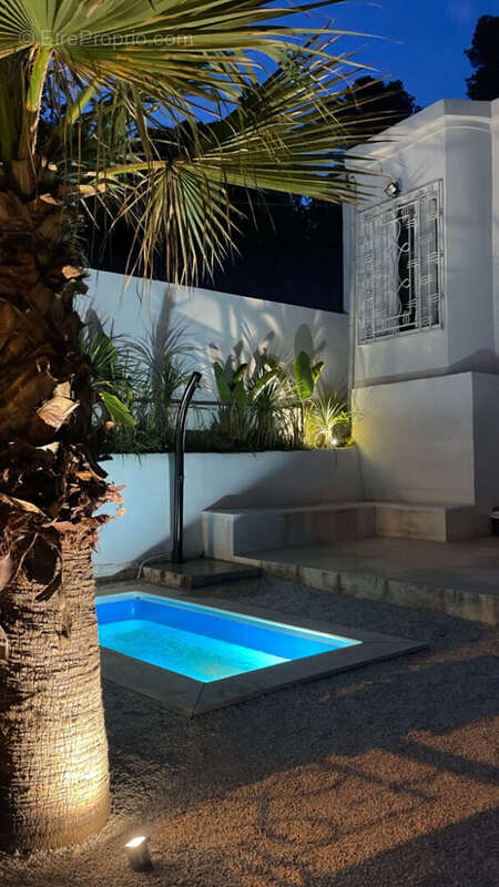 Appartement à MARSEILLE-11E