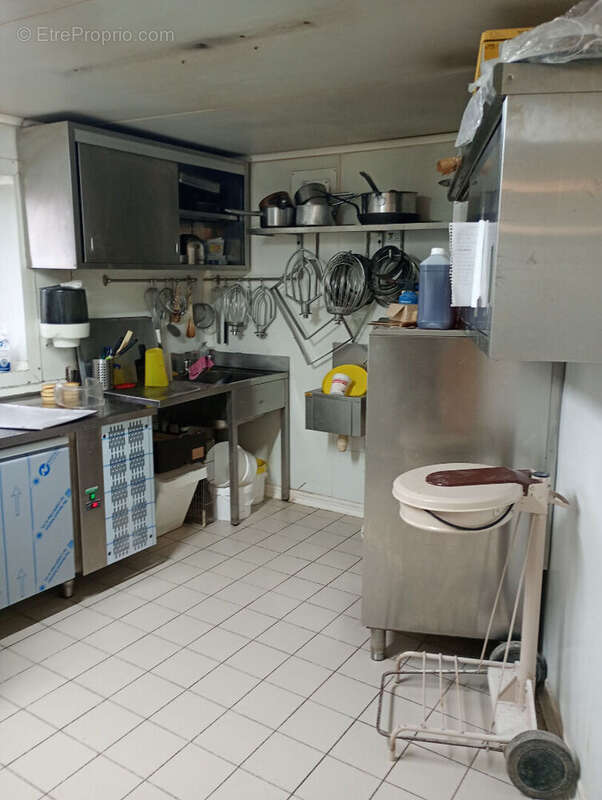 Commerce à INGUINIEL