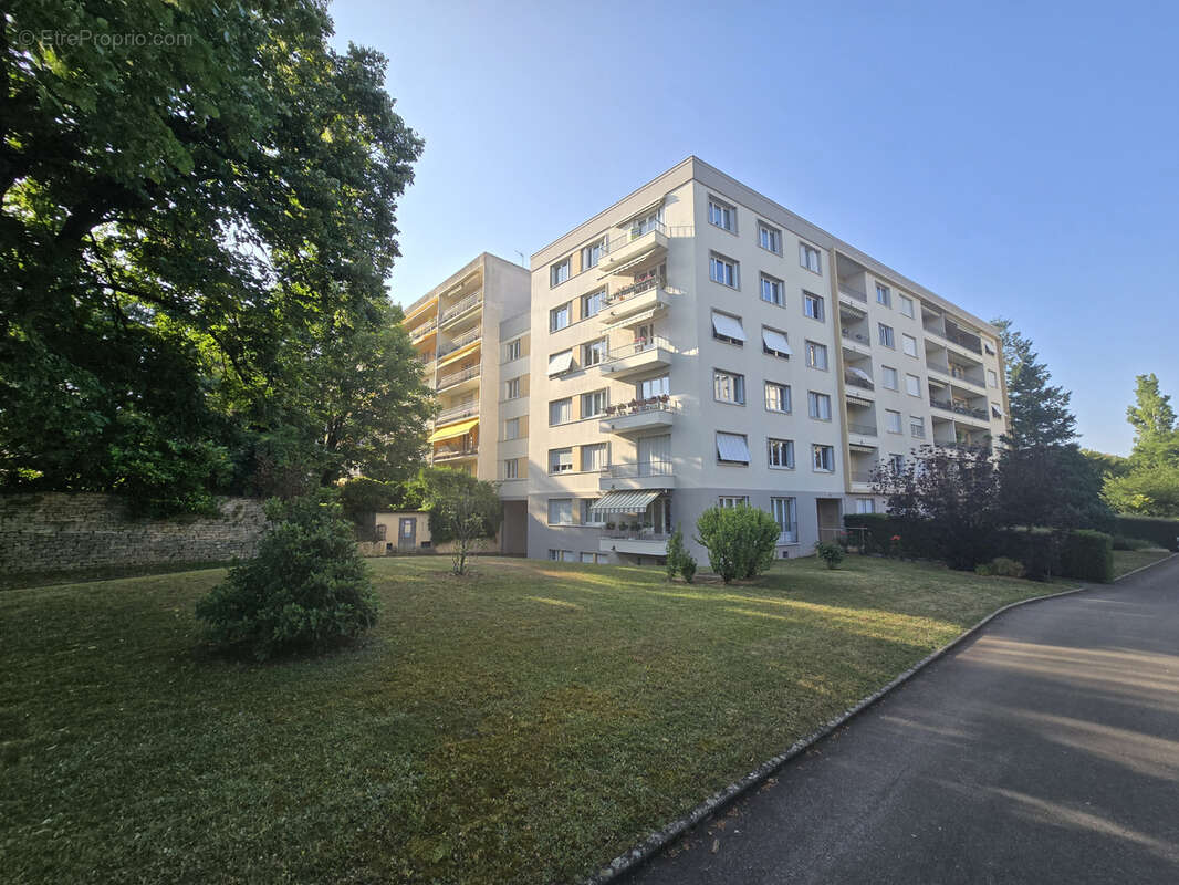 Appartement à TALANT