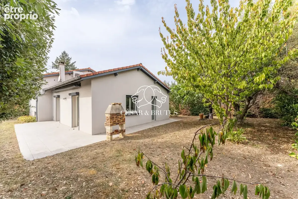 Maison 5 pièces 108 m² à vendre à Sainte-Foy-Les-Lyon (69110) - photo 5