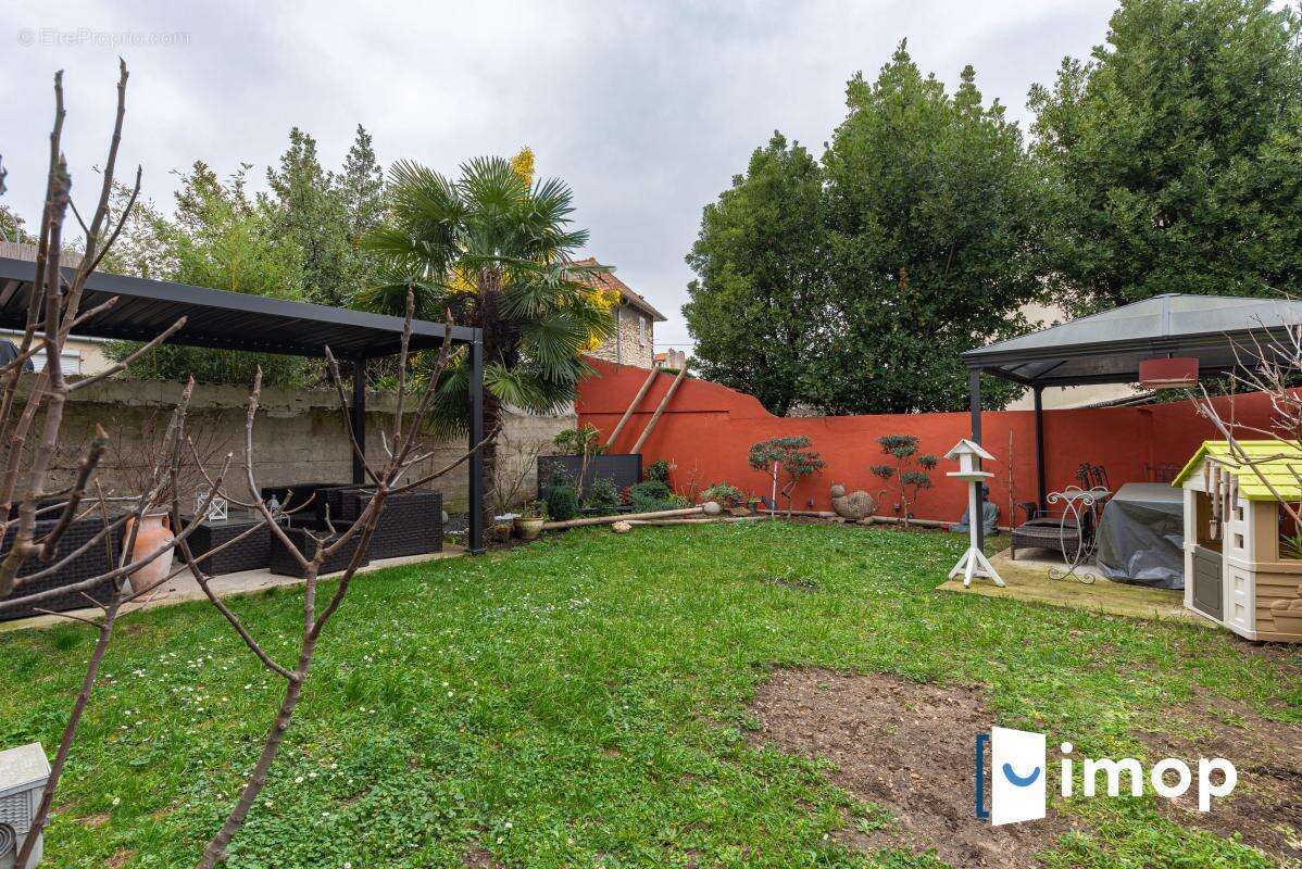 Maison à JOINVILLE-LE-PONT