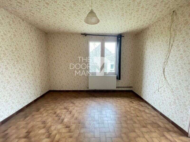 Maison à THOL-LES-MILLIERES