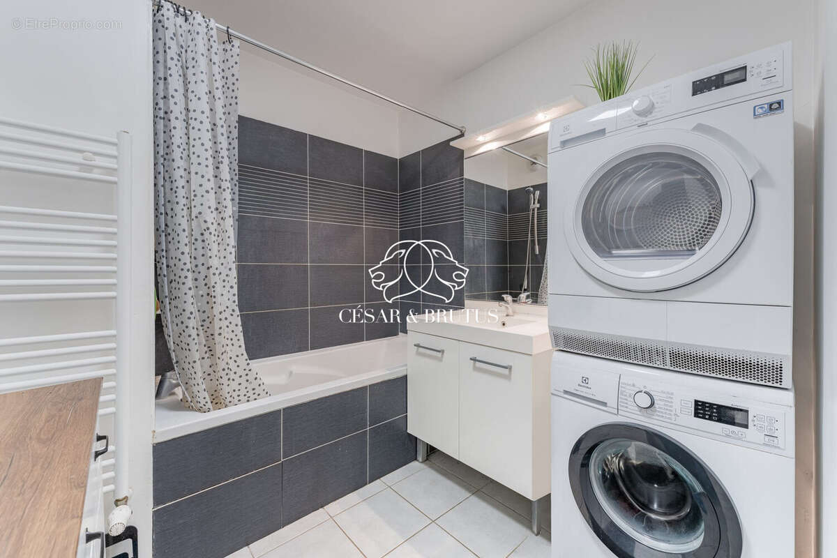 Appartement à SAINT-PRIEST