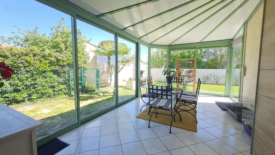 jolievilla de 129m² avec piscine/dépendance sur 1606m² de terrain - photo 16