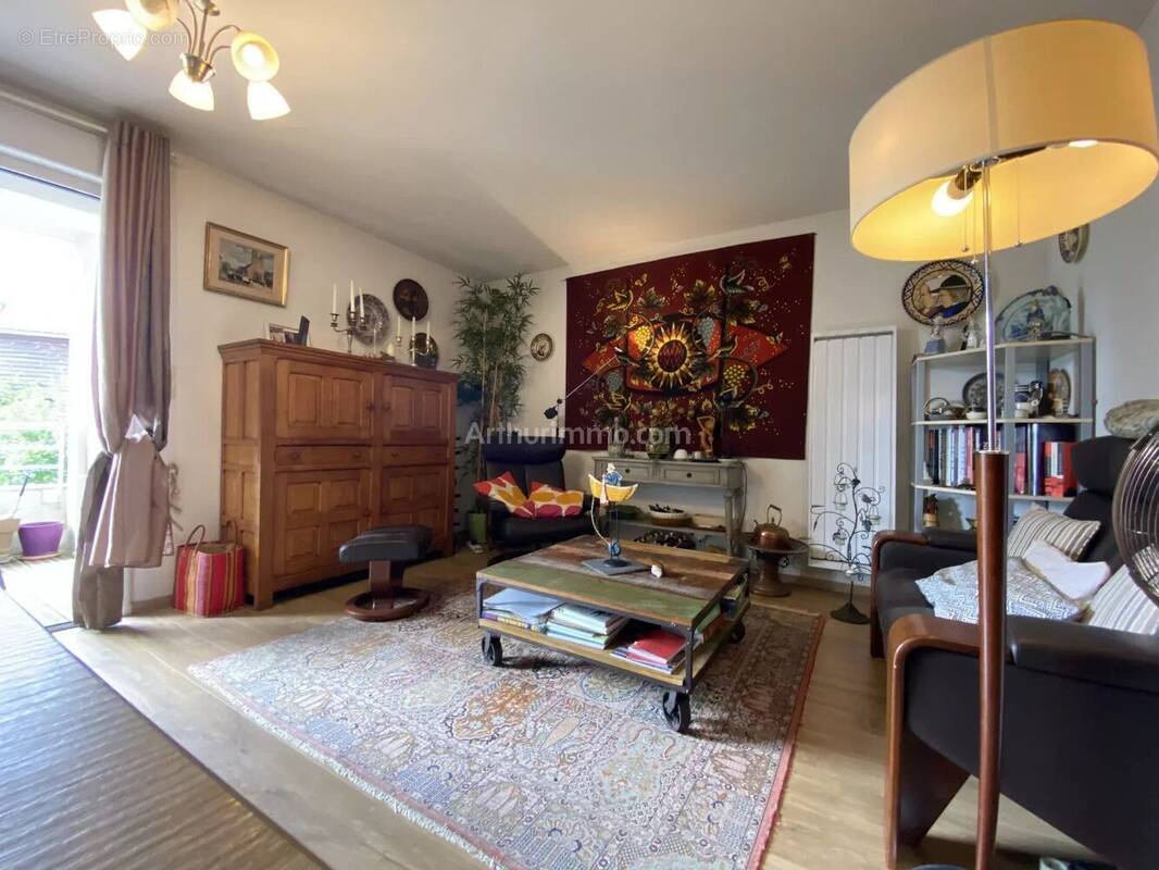 Appartement à BONO