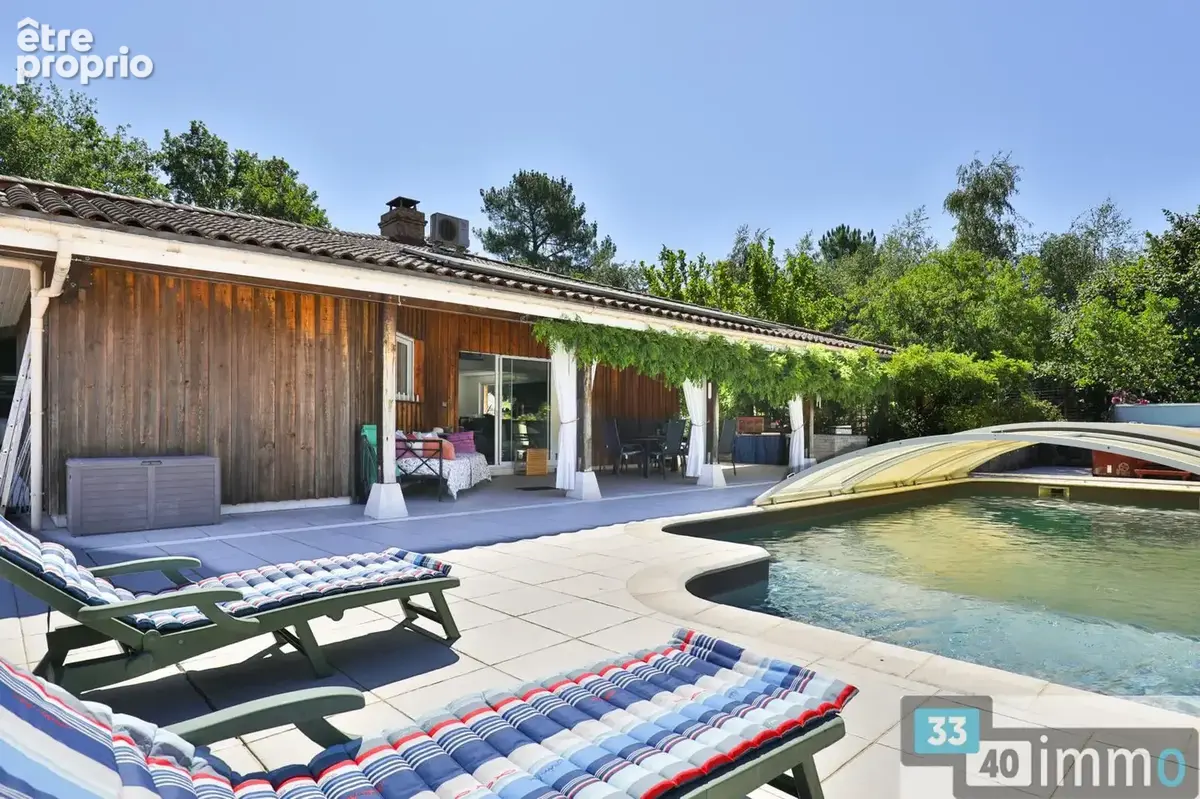 Salles centre - maison 150m2 + grange 100m2 - piscine & jacuzzi - 1800m2 - photo 2