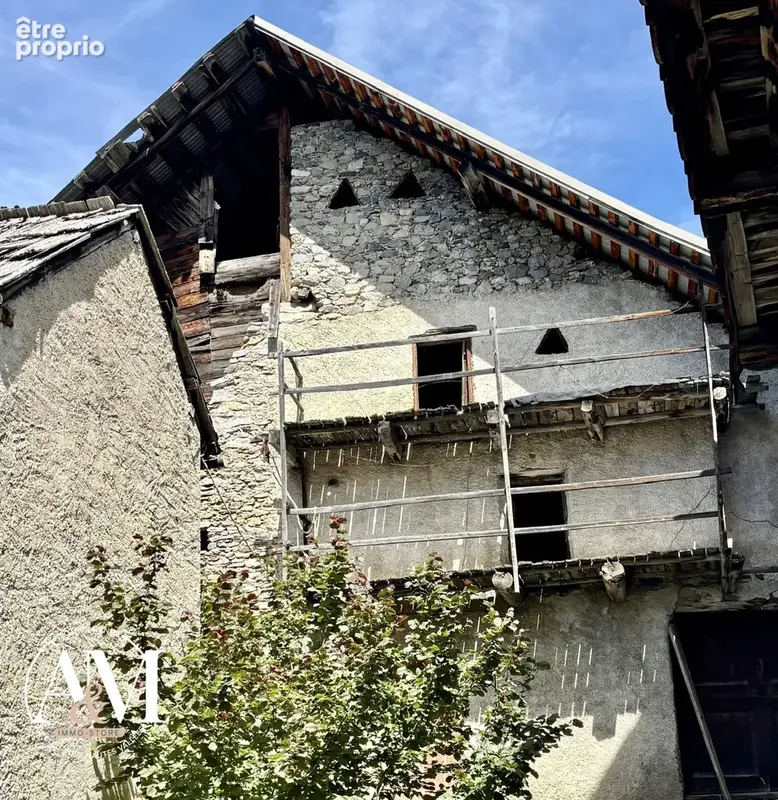 Maison de village à rénover - photo 9