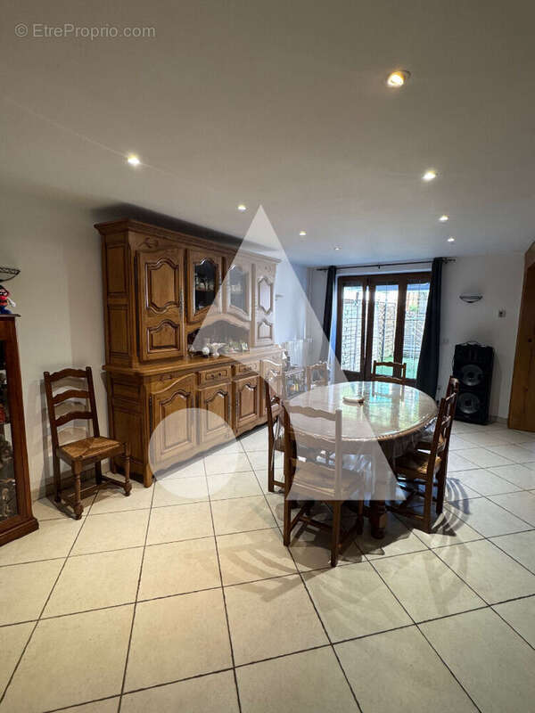 Maison à VOUTHON-BAS