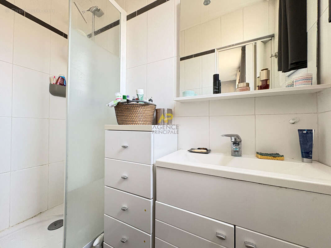 Appartement à LA FRETTE-SUR-SEINE