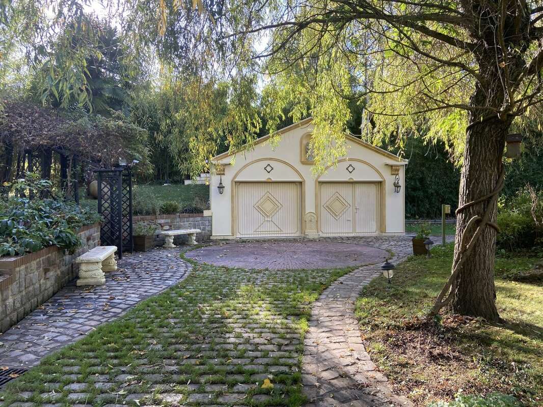 Maison à QUINCY-VOISINS