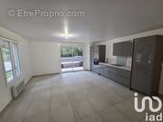 Photo 1 - Appartement à AUVERS-SAINT-GEORGES