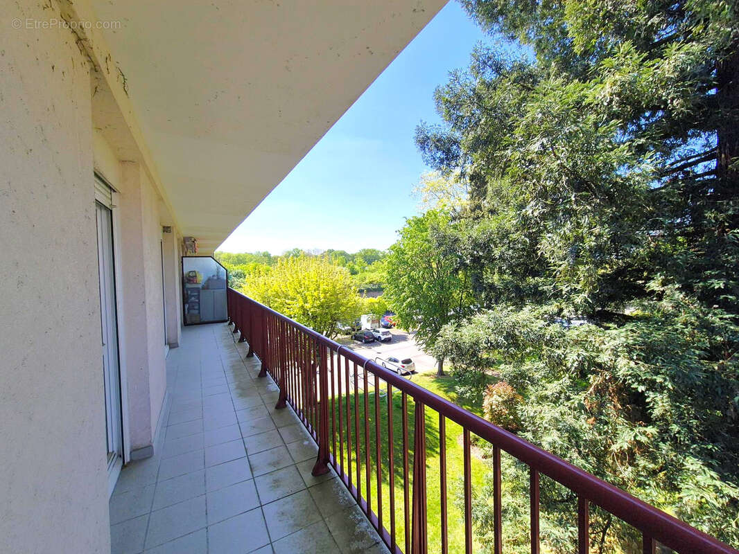 Appartement à VELIZY-VILLACOUBLAY