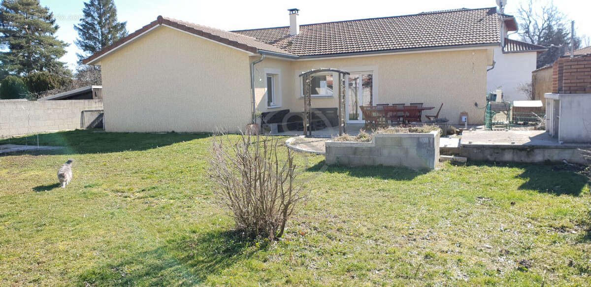 Maison à LA COTE-SAINT-ANDRE