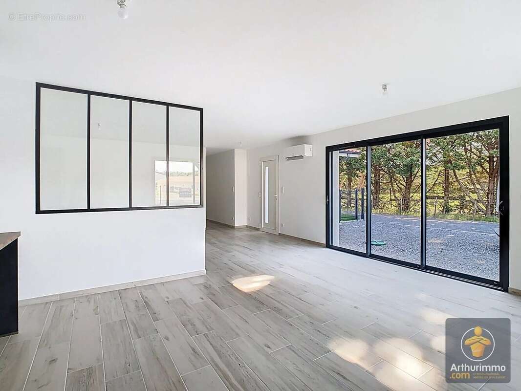 Maison à PONTENX-LES-FORGES