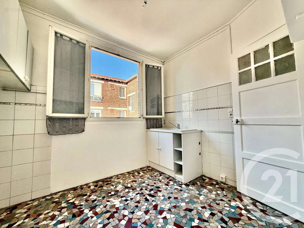 Appartement à CLICHY