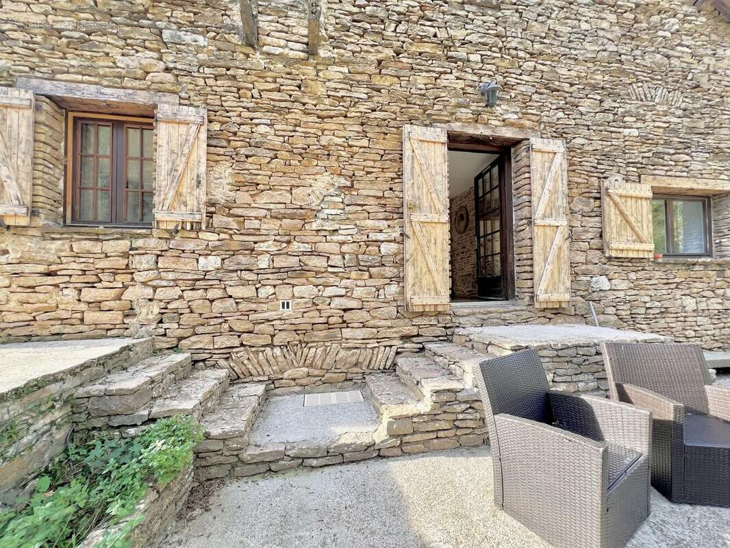 Maison à HIERES-SUR-AMBY