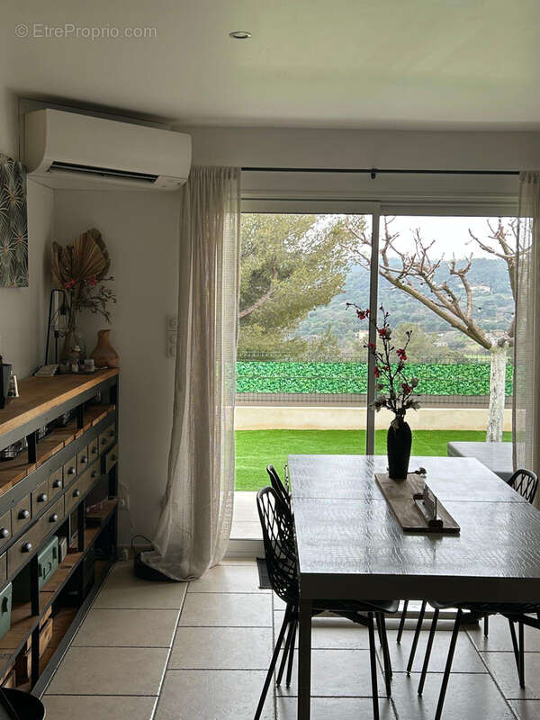 Maison à BORMES-LES-MIMOSAS