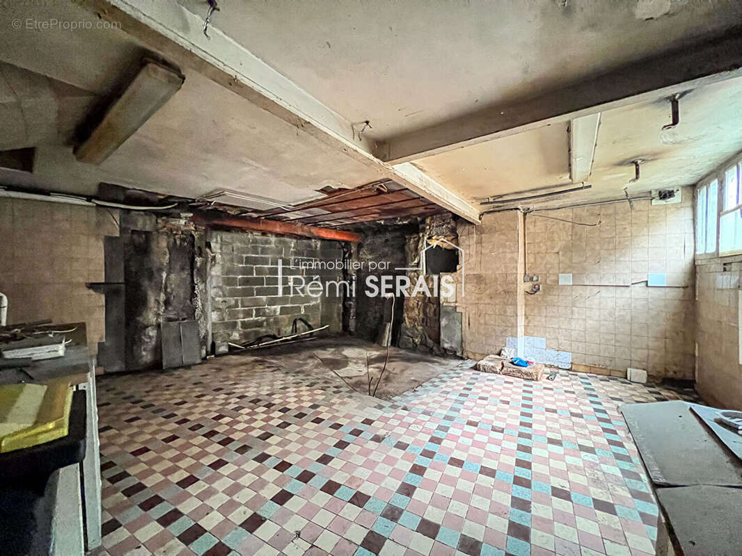 Maison à BELLOU-EN-HOULME