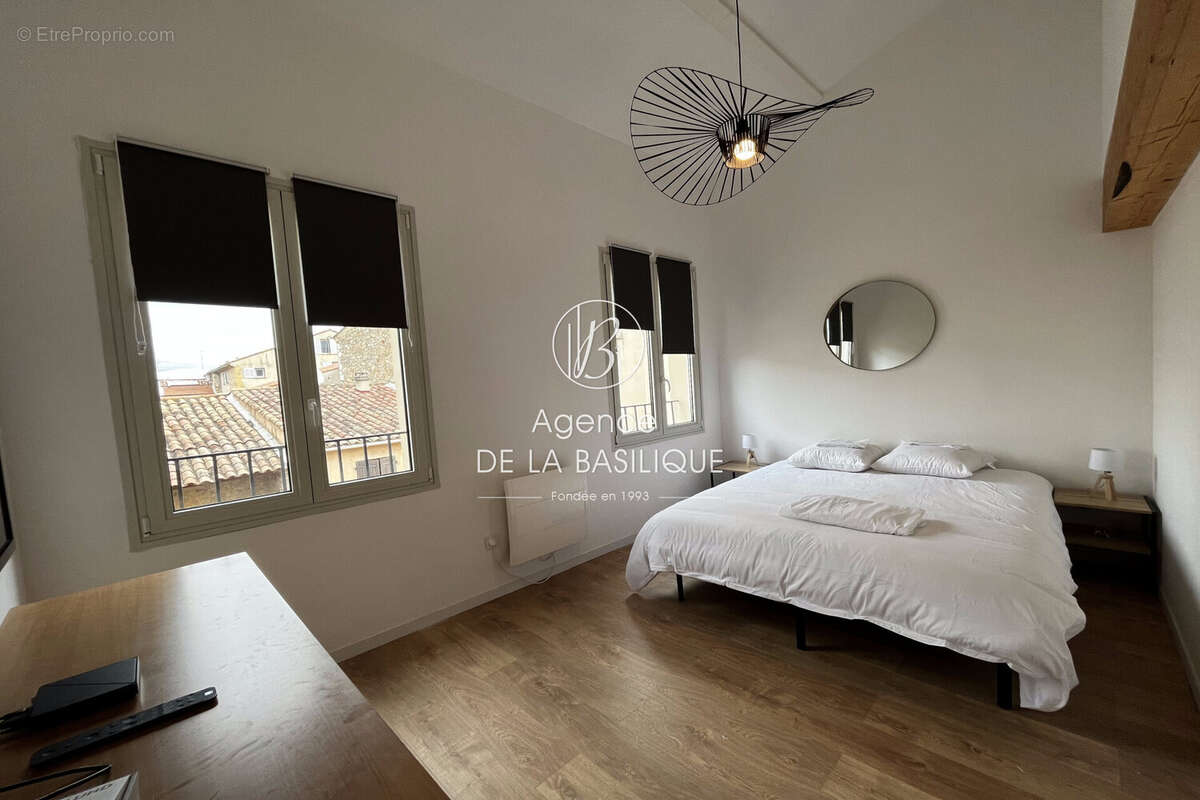 Maison 105 m² à Saint-Maximin-La-Sainte-Baume  - photo 8