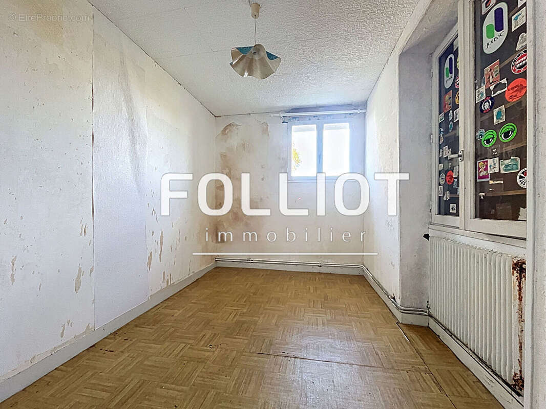 Maison à SAINT-SAUVEUR-LA-POMMERAYE