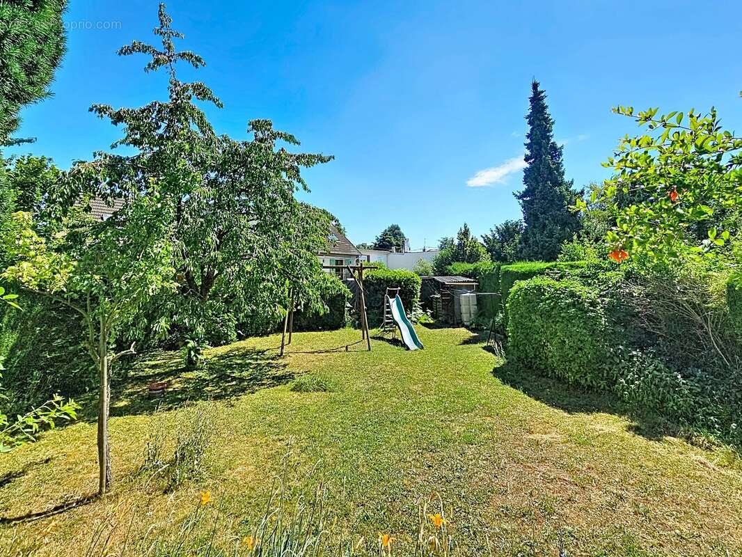 Maison à GOURNAY-SUR-MARNE