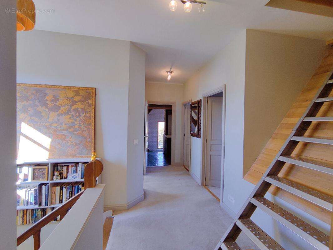 Maison à ANGLES-SUR-L&#039;ANGLIN