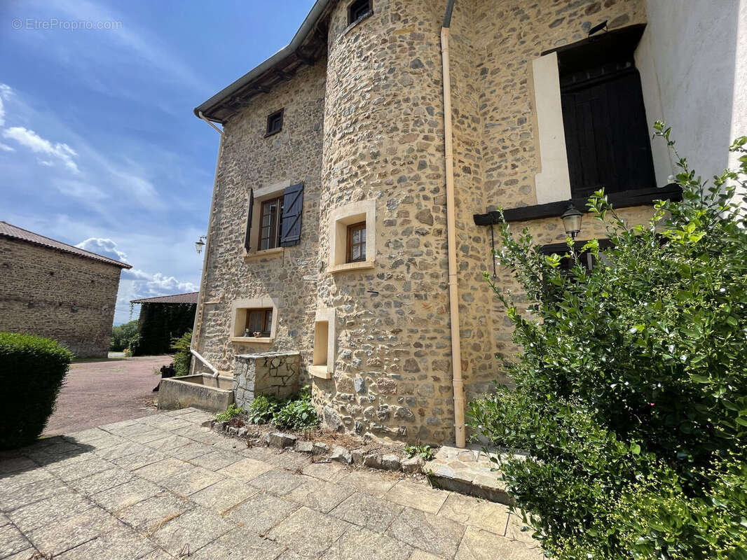 Photo 5 - Maison à SAINT-SYMPHORIEN-DE-LAY