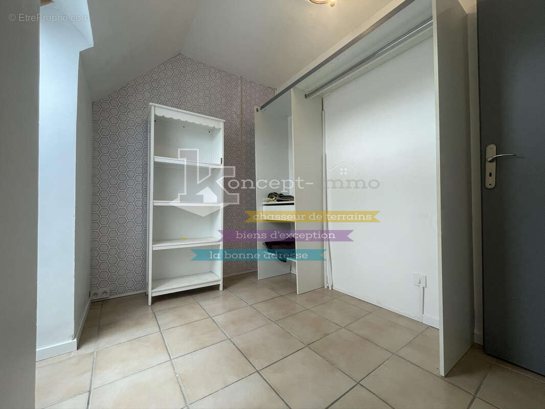 n°1 - Maison à LA RUE-SAINT-PIERRE