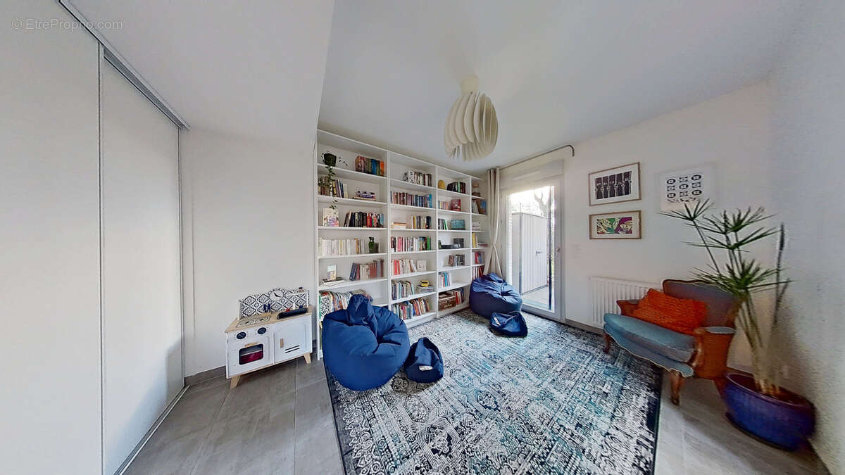 Appartement à LYON-9E