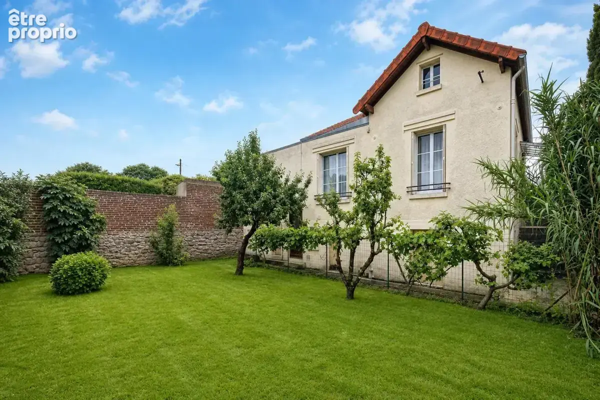 Maison à vendre à Louvres (95380) - photo 1