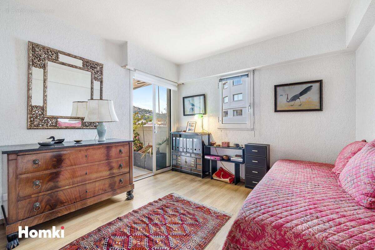 Appartement à LE CANNET