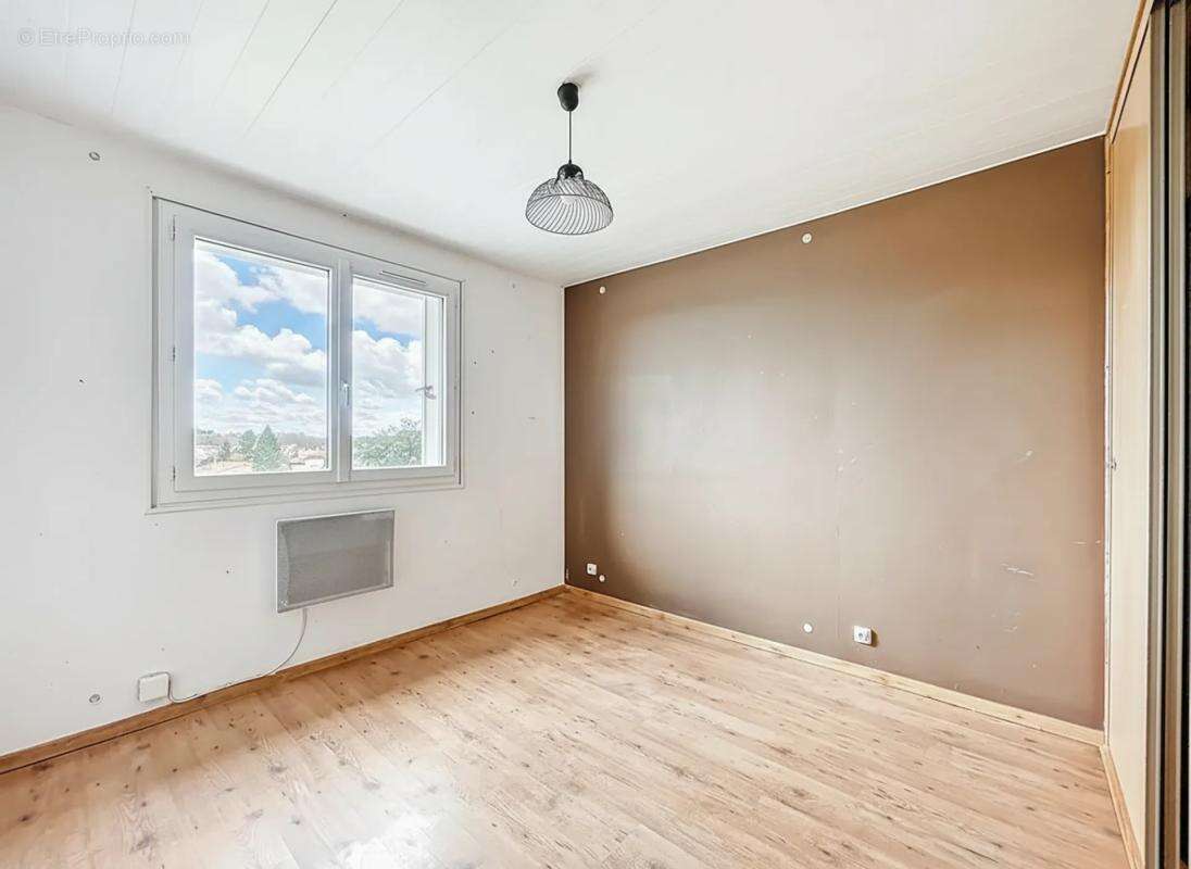 Appartement à SAINT-MEDARD-EN-JALLES