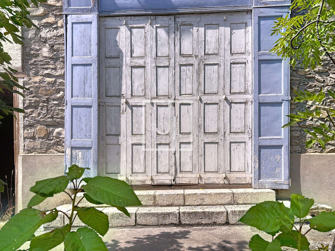 Appartement à LA CONDAMINE-CHATELARD