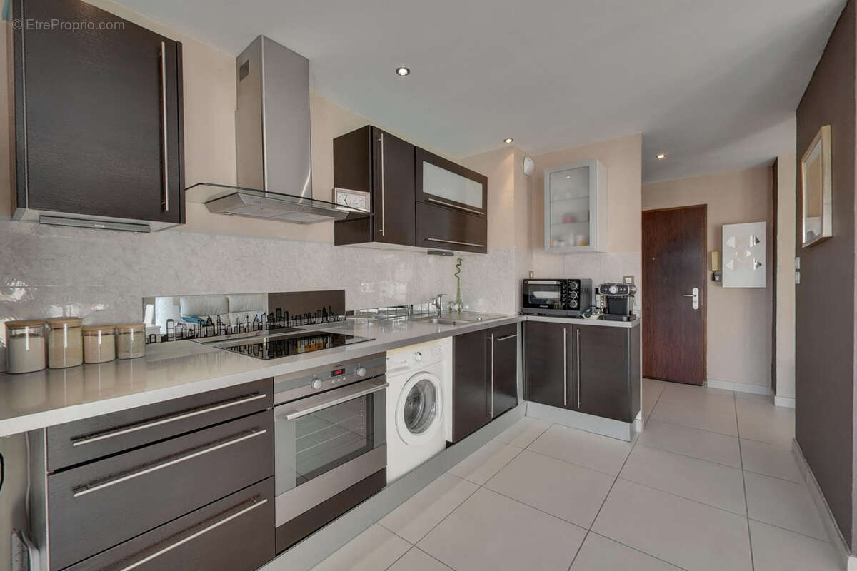 Appartement à SAINT-MARTIN-D'HERES