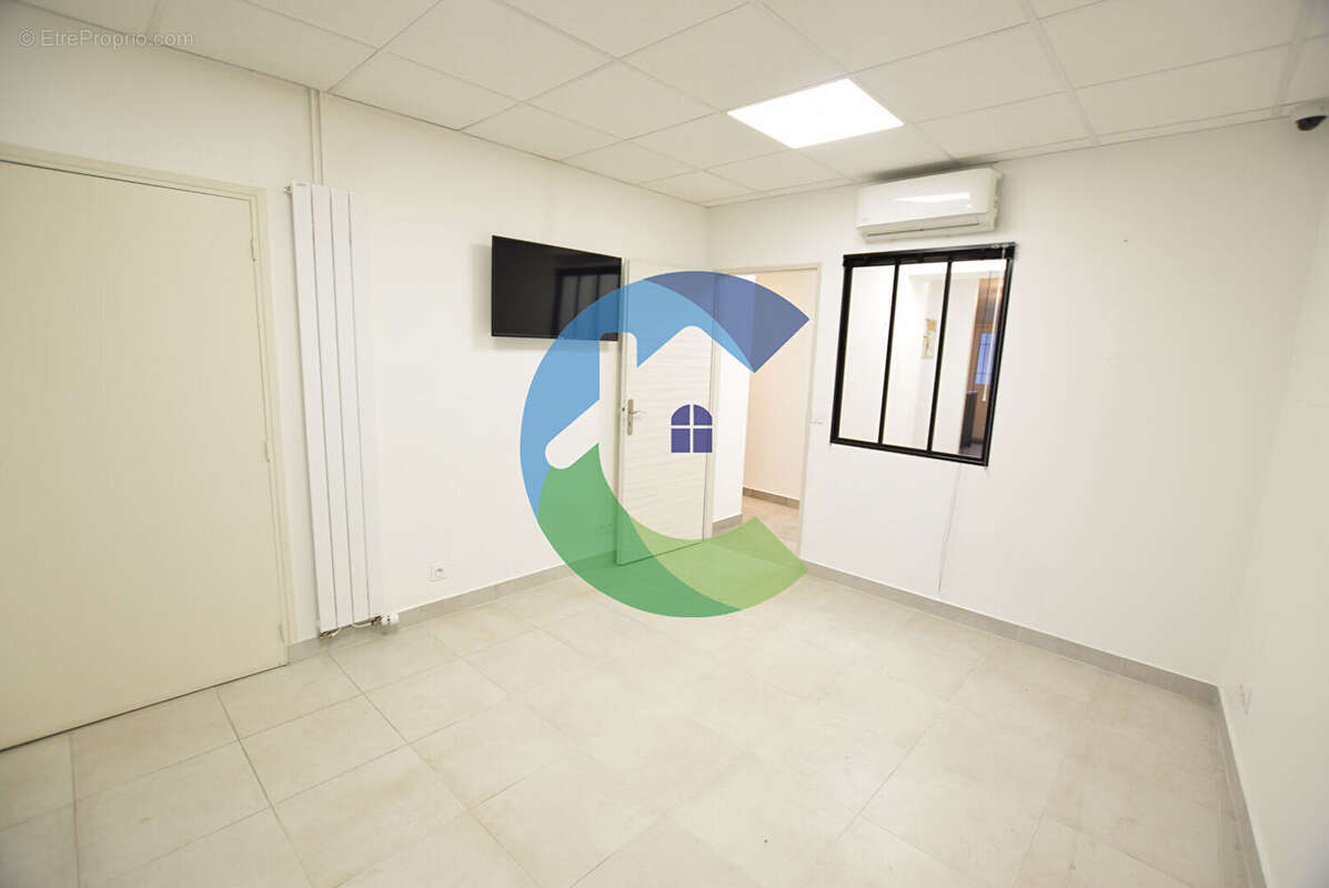 Commerce à EPINAY-SUR-ORGE