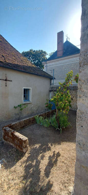 Maison à TOURNON-SAINT-MARTIN