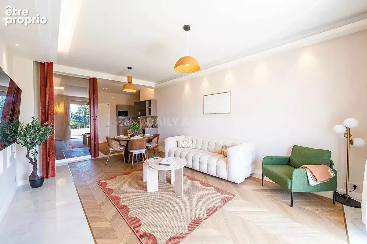 Croisette - Appartement 3 pièces rénové avec vue mer – 75 m² - photo 2